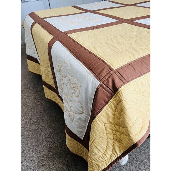 Vintage Hand made Quilt Cross Stitch Coverlet Floral Brown Yellow Moroccan Orang - Picture 4 of 16